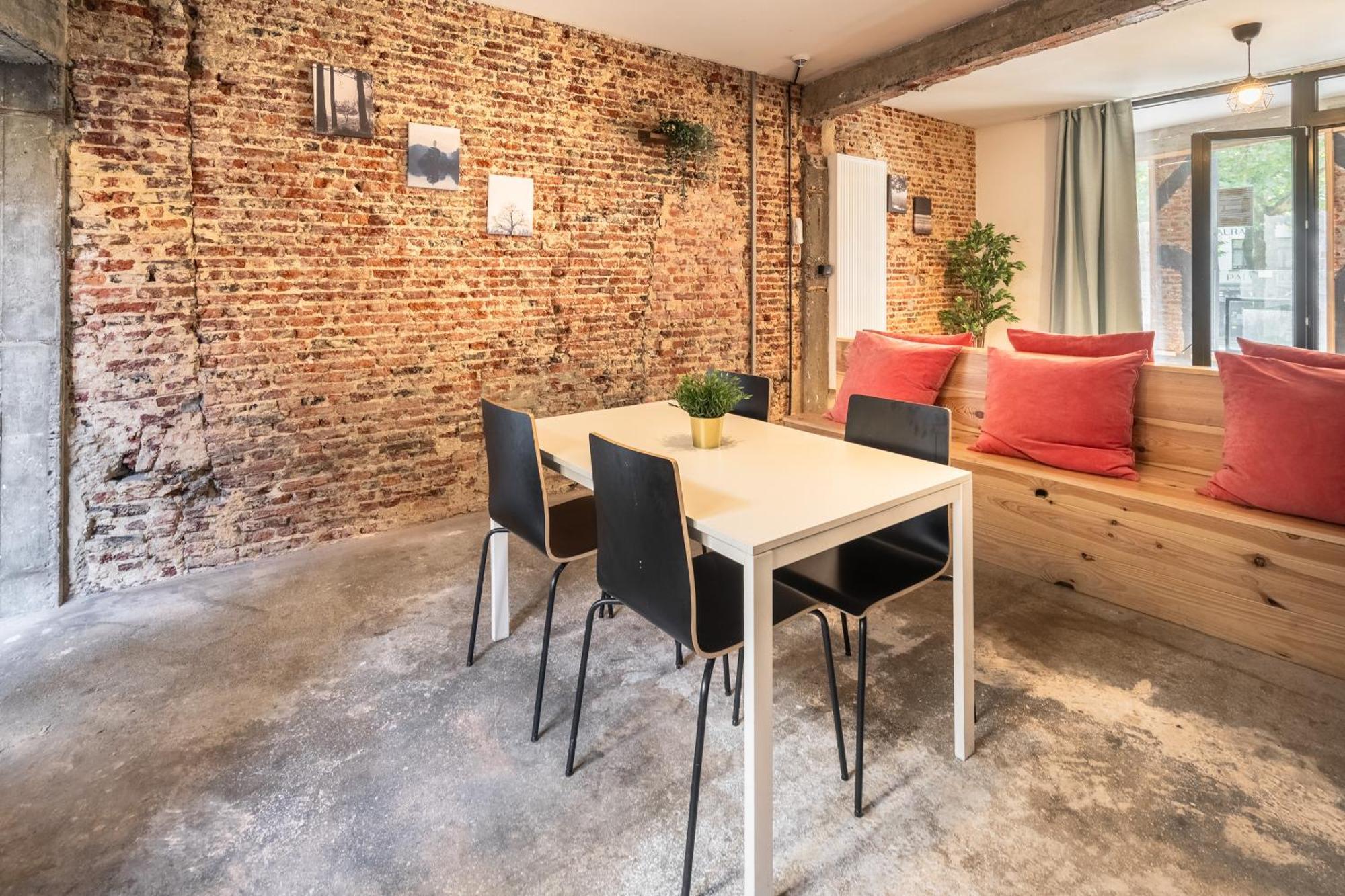 אנטוורפן The Industrial Apartments מראה חיצוני תמונה
