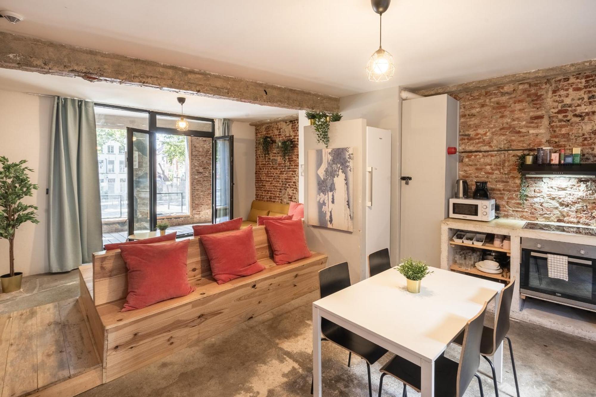 אנטוורפן The Industrial Apartments מראה חיצוני תמונה